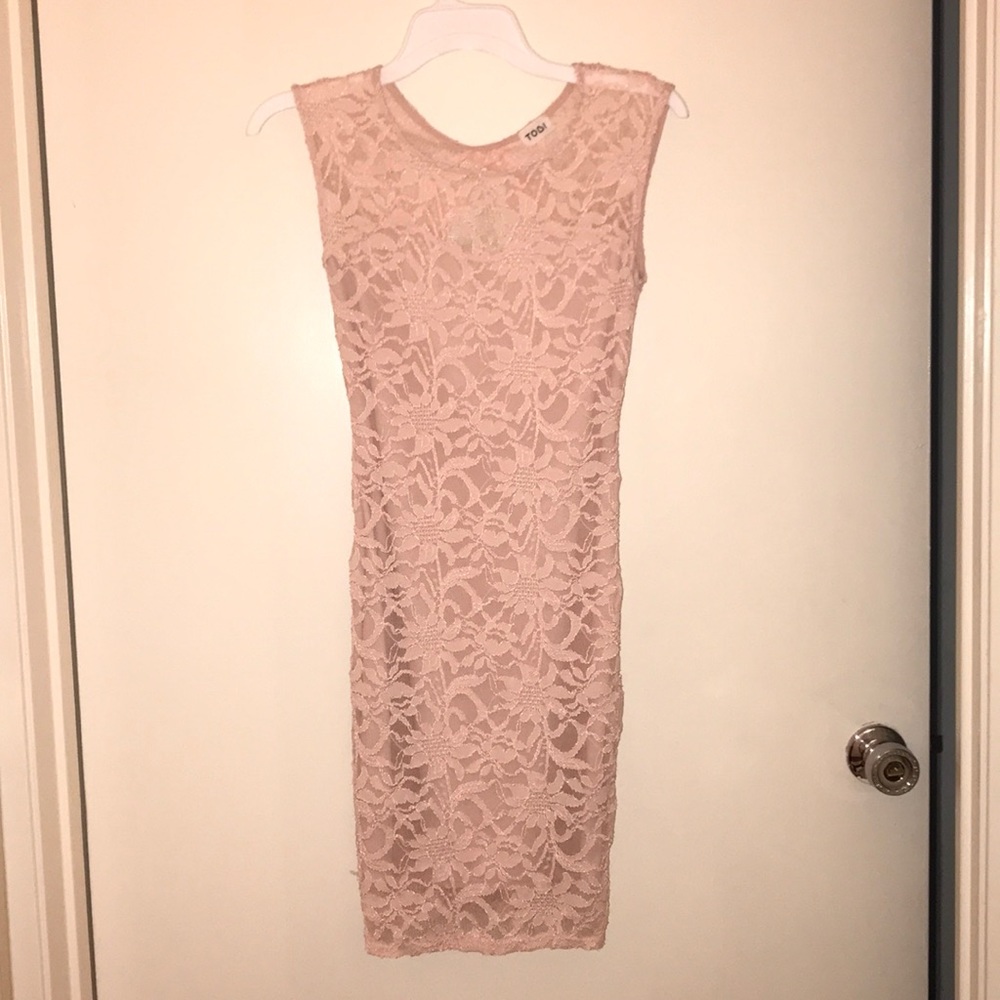 Pink lace cocktail dress